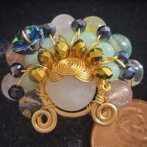 Queen ring, adjustable